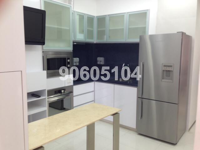 International Plaza thumbnail photo